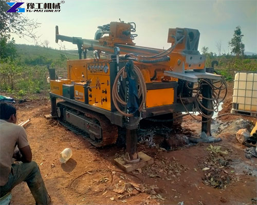 real footage of a fully hydraulic core drilling rig in operation
