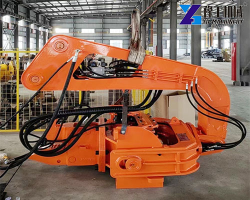 pile driving excavator attachment