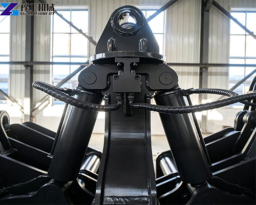 clamshell attachment excavator